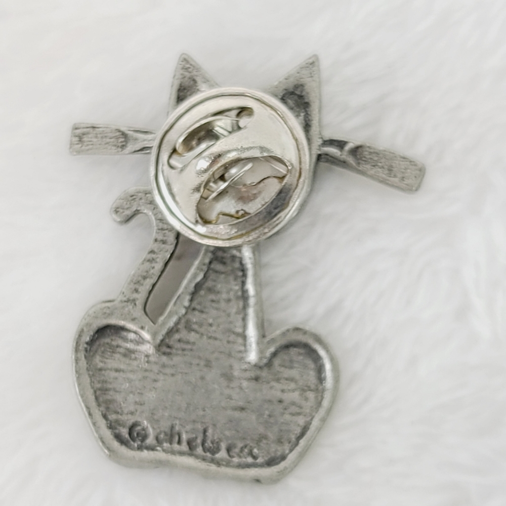 Pewter Cat Pin - Picture 3 of 3